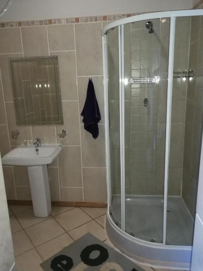 Bougain Villa Guesthouse Winburg Экстерьер фото