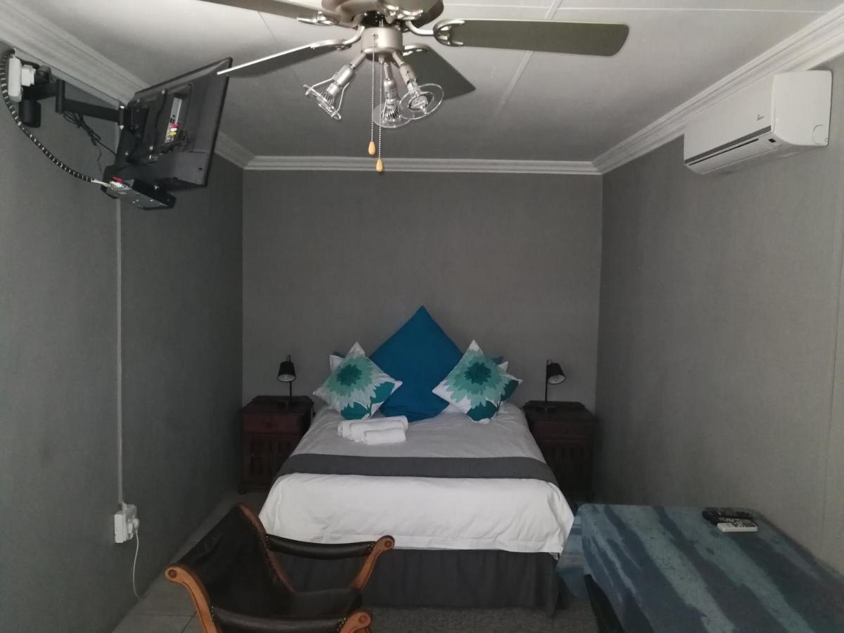 Bougain Villa Guesthouse Winburg Экстерьер фото