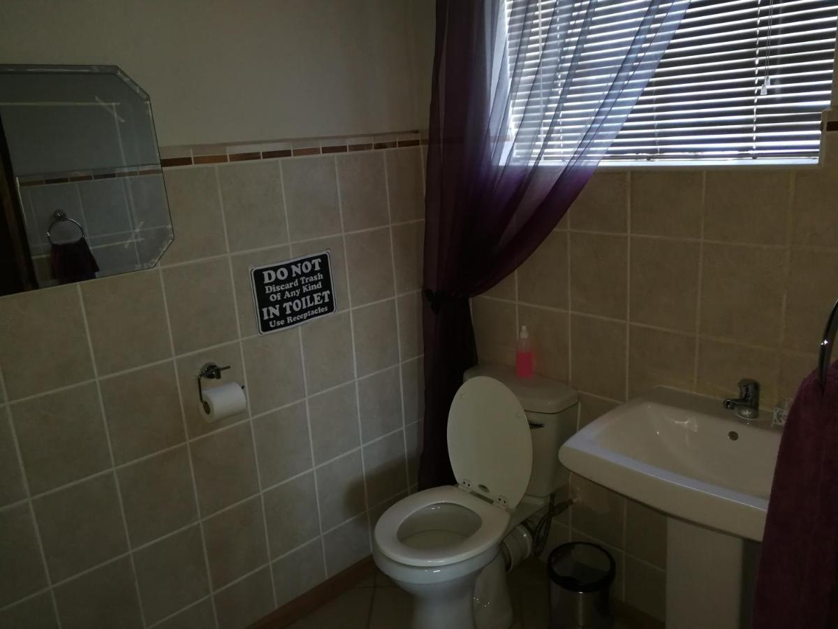 Bougain Villa Guesthouse Winburg Экстерьер фото