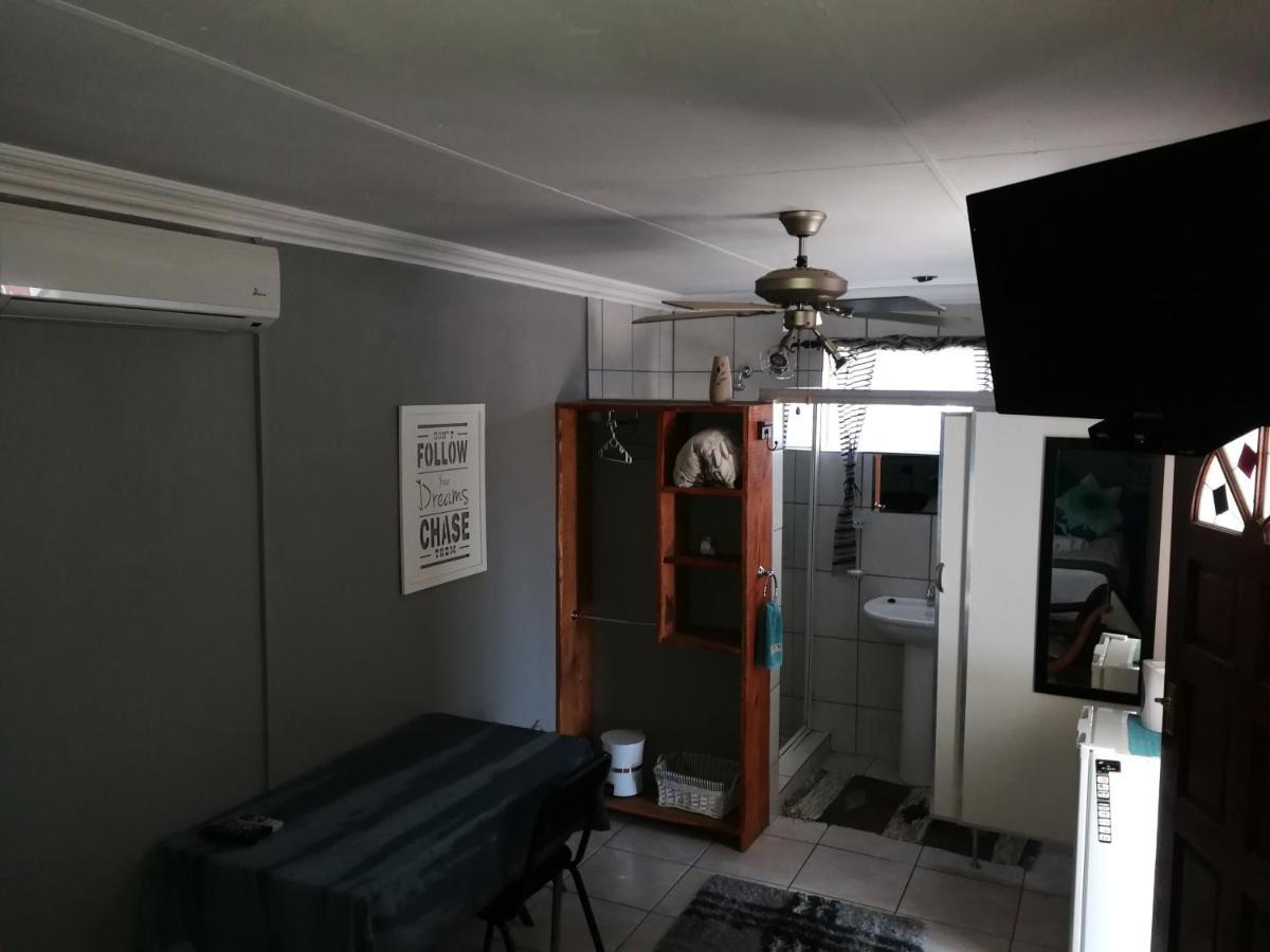 Bougain Villa Guesthouse Winburg Экстерьер фото